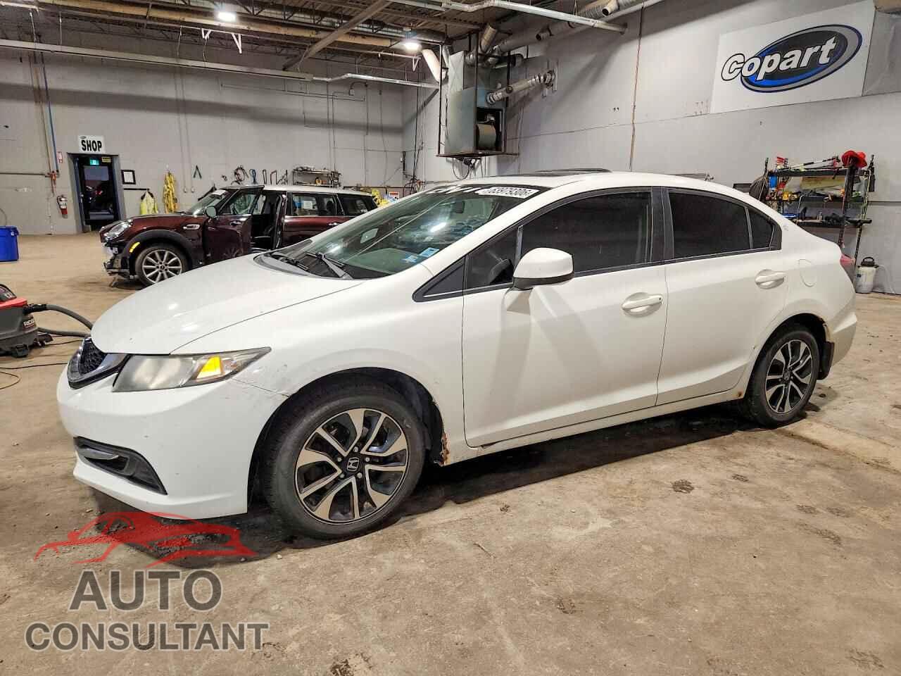 HONDA CIVIC 2013 - 2HGFB2E57DH031902