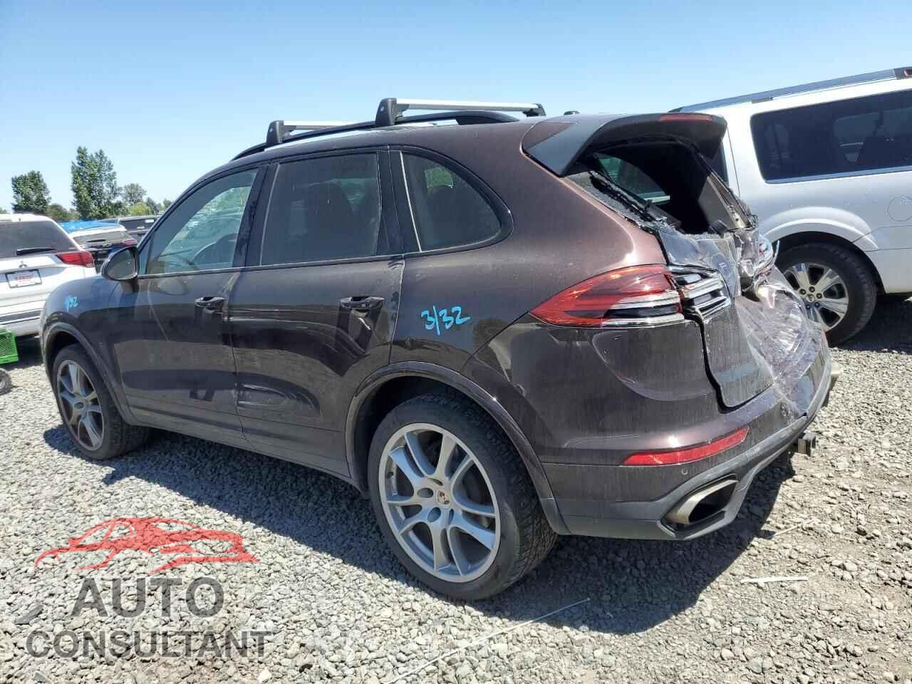 PORSCHE CAYENNE 2017 - WP1AA2A25HKA90466
