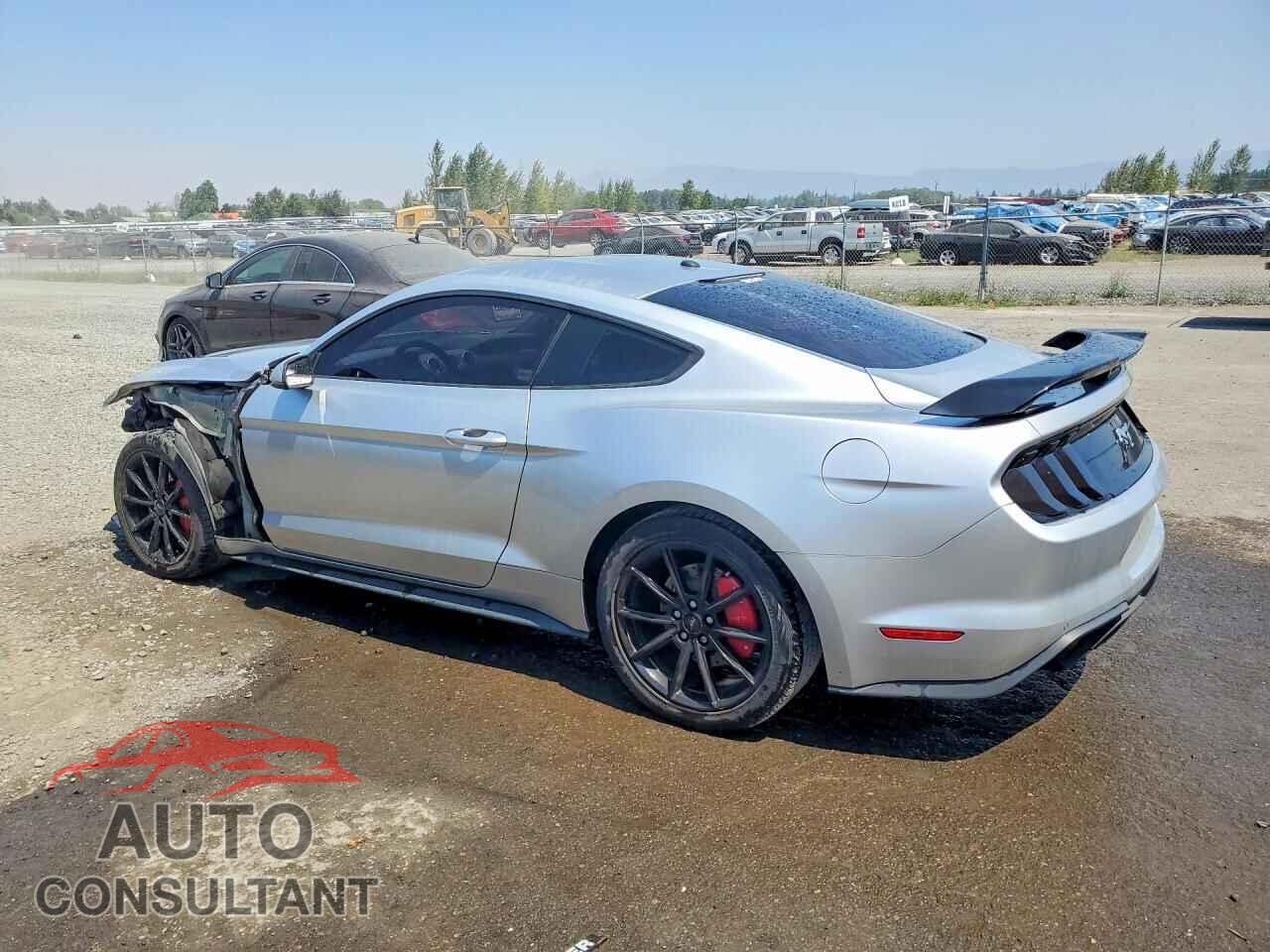FORD MUSTANG 2018 - 1FA6P8TH7J5105666