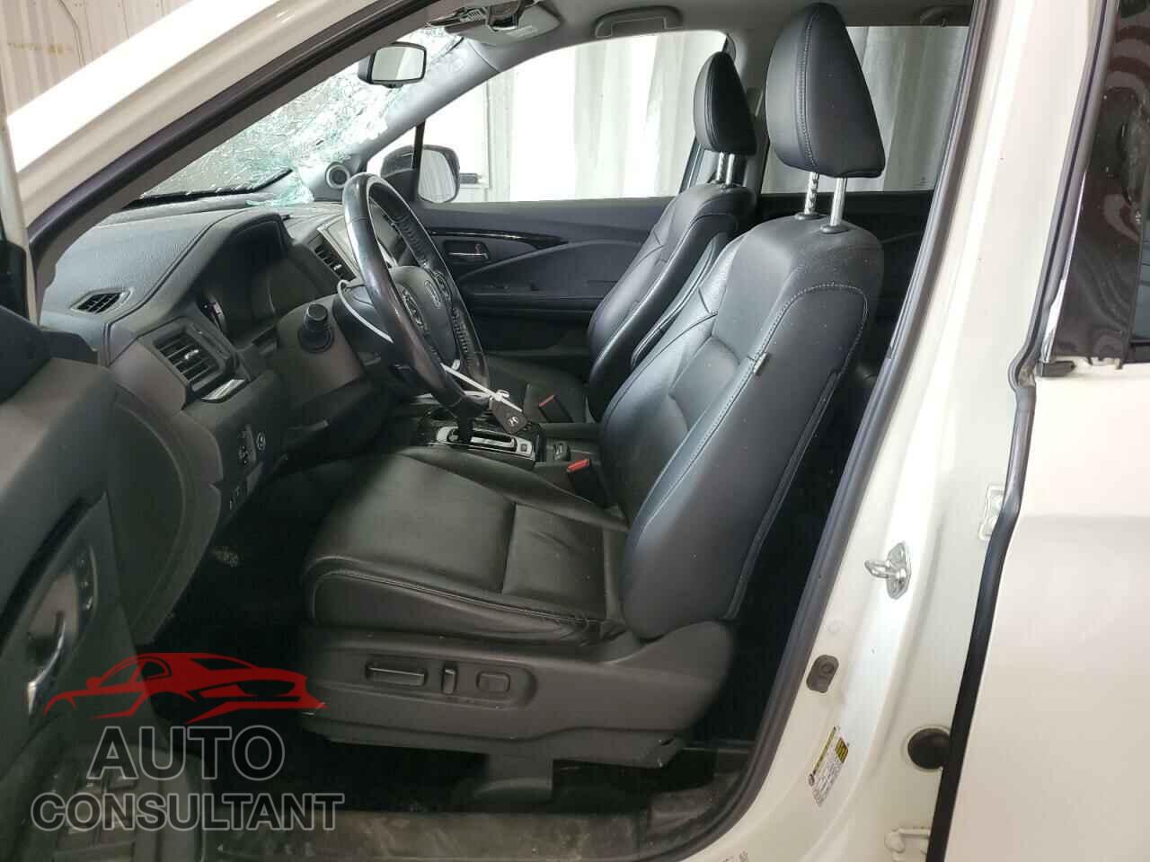 HONDA RIDGELINE 2018 - 5FPYK3F73JB017002