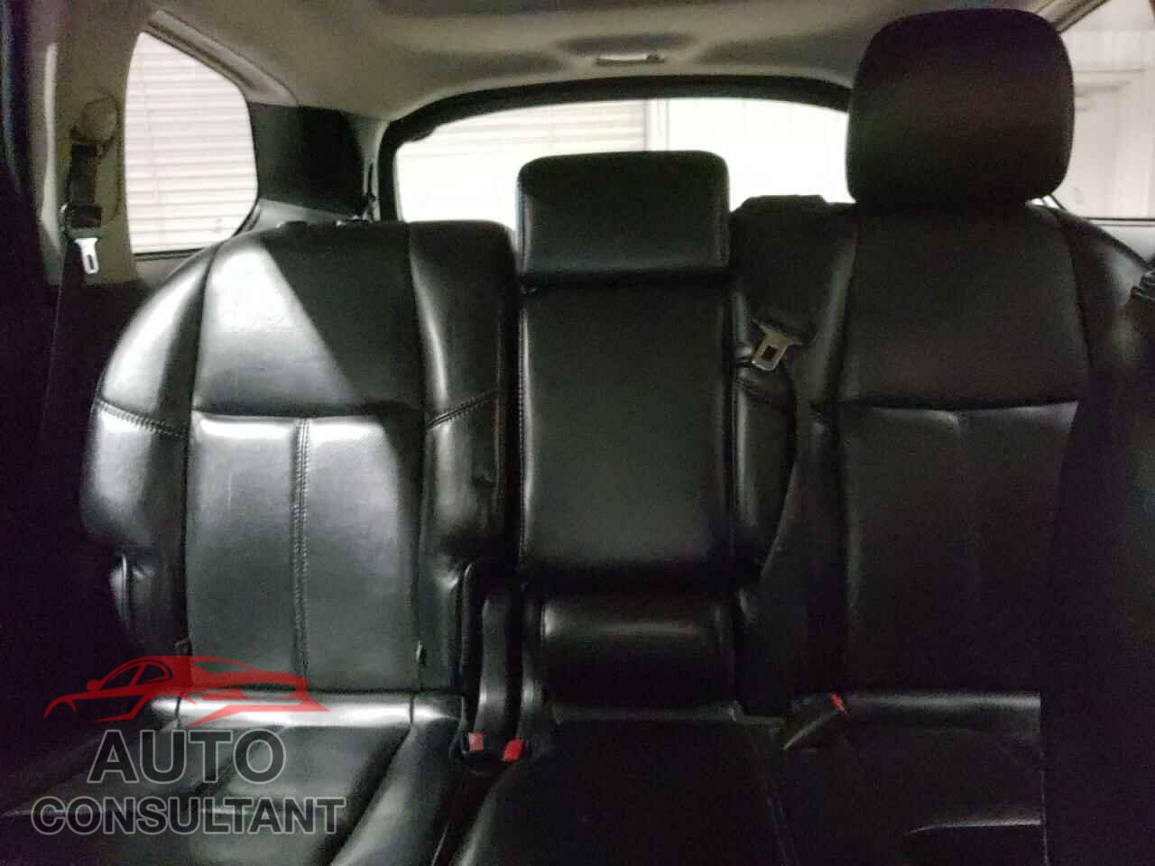 NISSAN PATHFINDER 2017 - 5N1DR2MM3HC682765