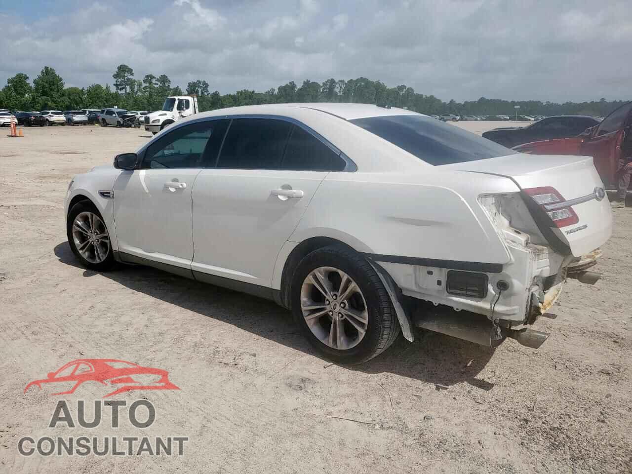 FORD TAURUS 2013 - 1FAHP2E90DG163610