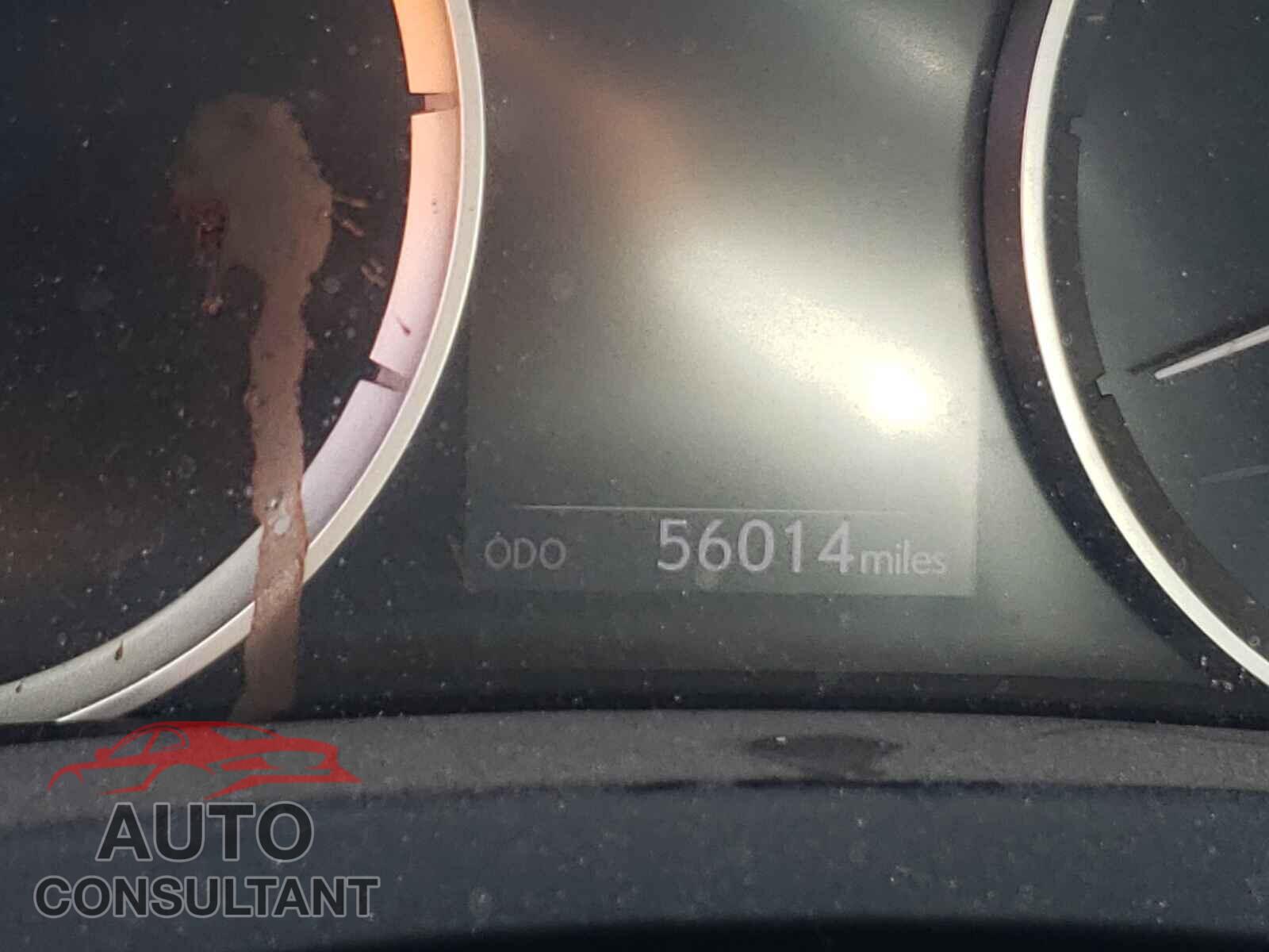 LEXUS IS 2016 - JTHBA1D22G5007549