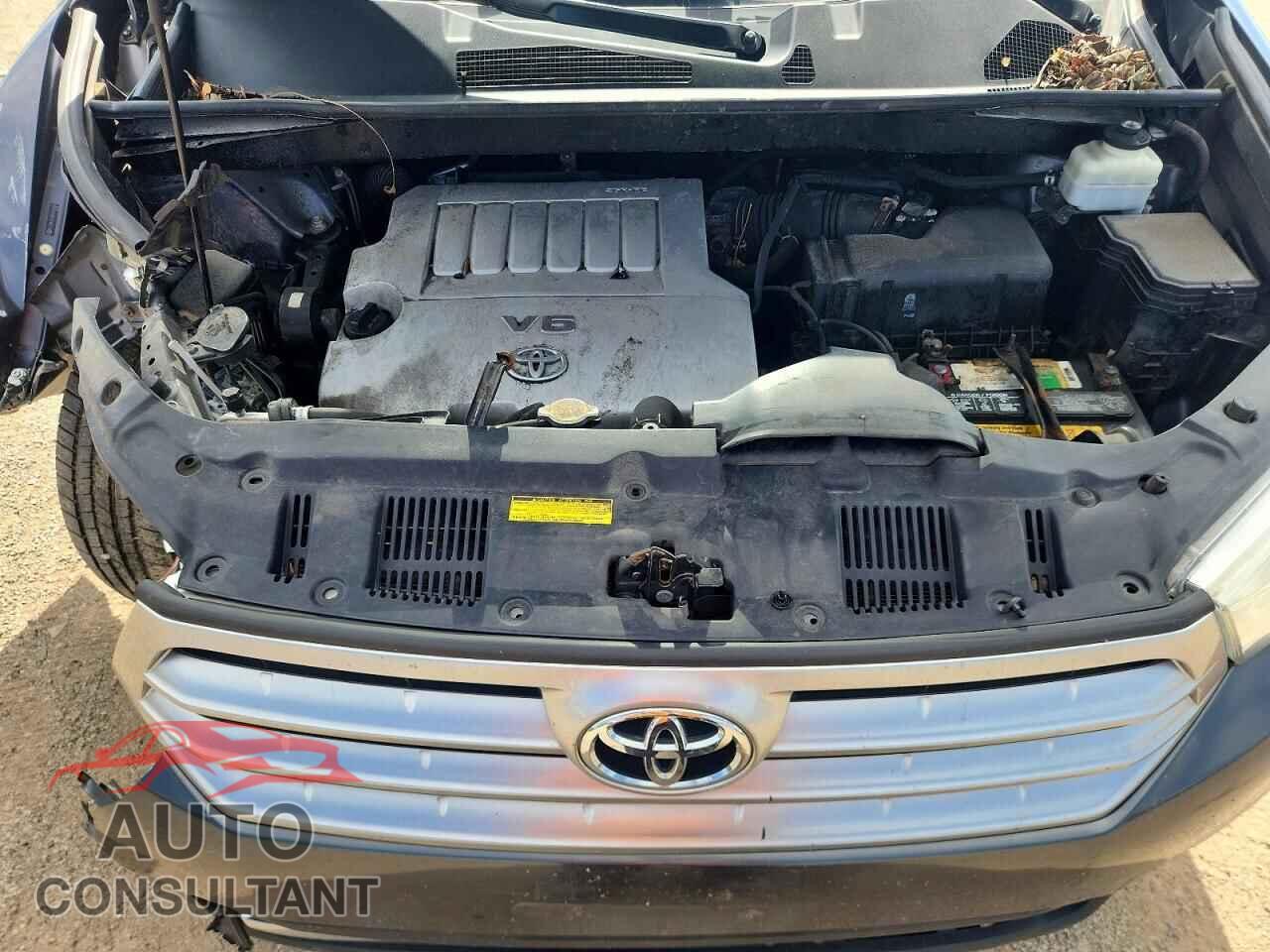 TOYOTA HIGHLANDER 2012 - 5TDBK3EH6CS164566