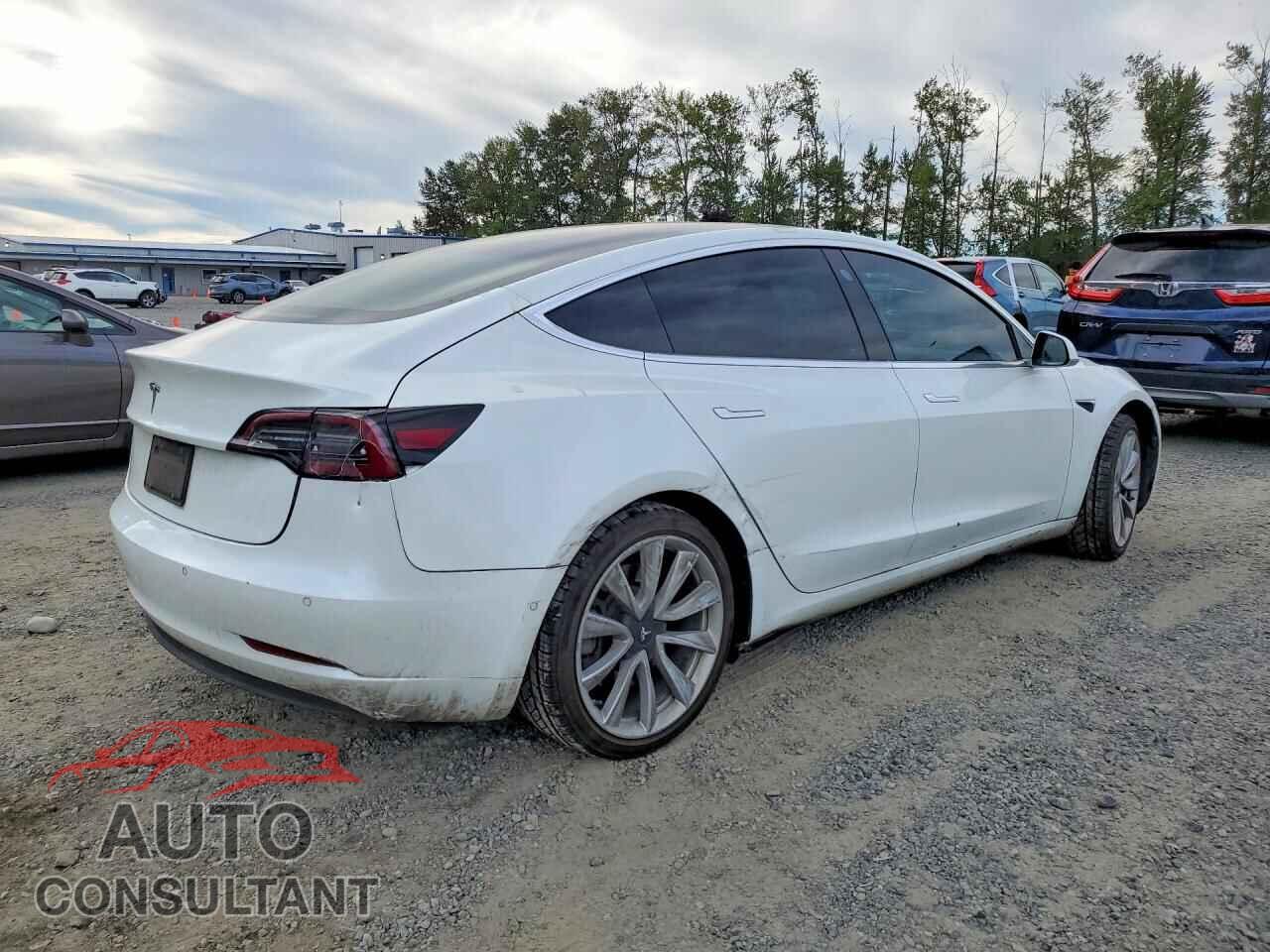 TESLA MODEL 3 2018 - 5YJ3E1EA3JF018498