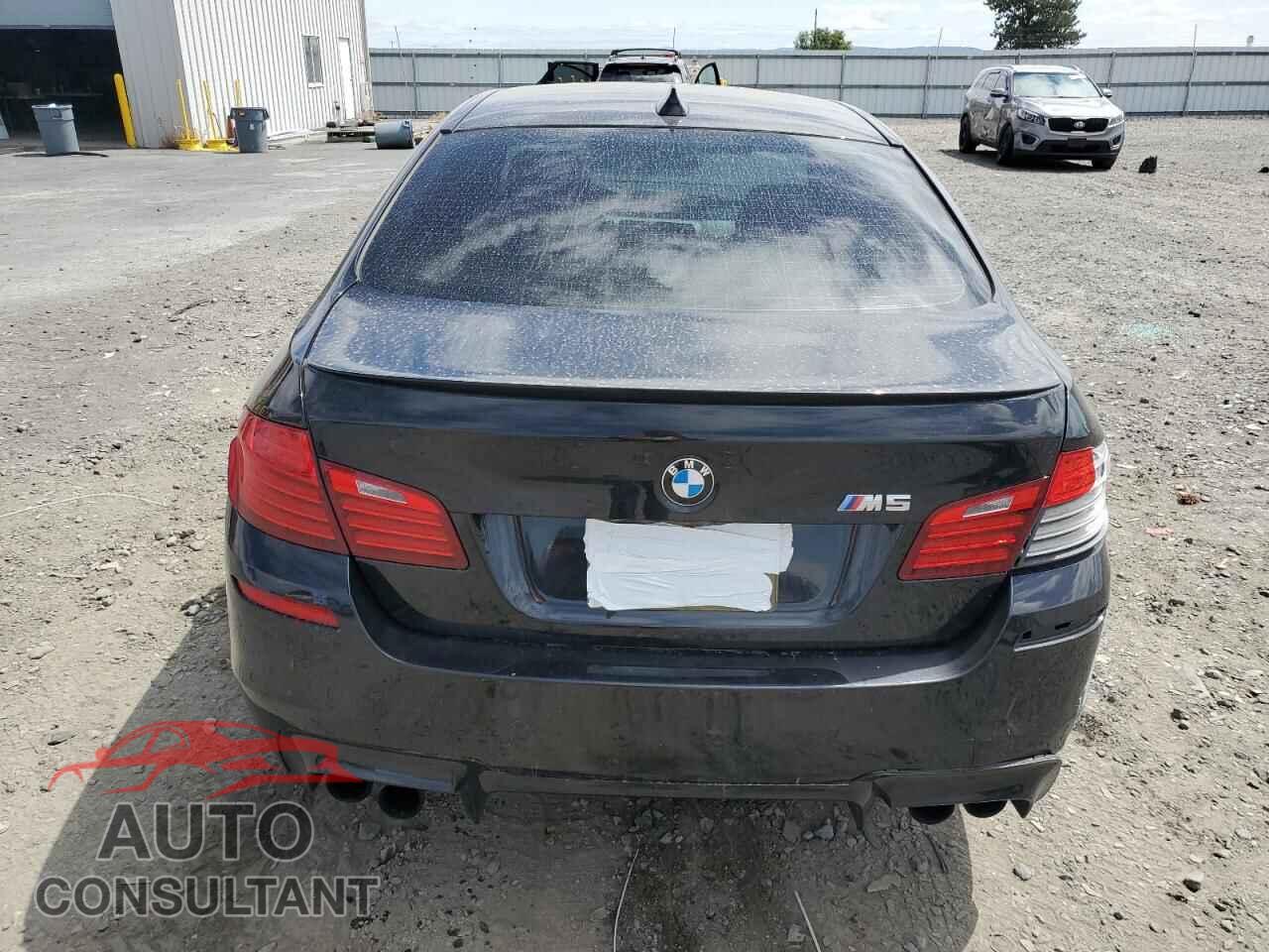 BMW M5 2014 - WBSFV9C52ED593201