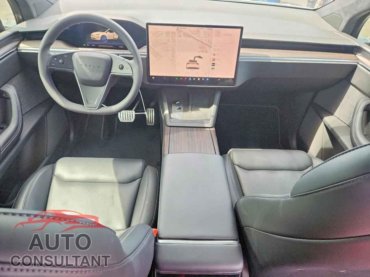 TESLA MODEL X 2023 - 7SAXCBE56PF425209