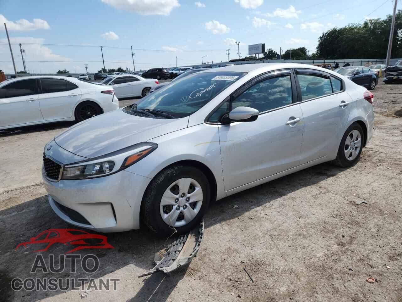 KIA FORTE 2017 - 3KPFK4A74HE135122