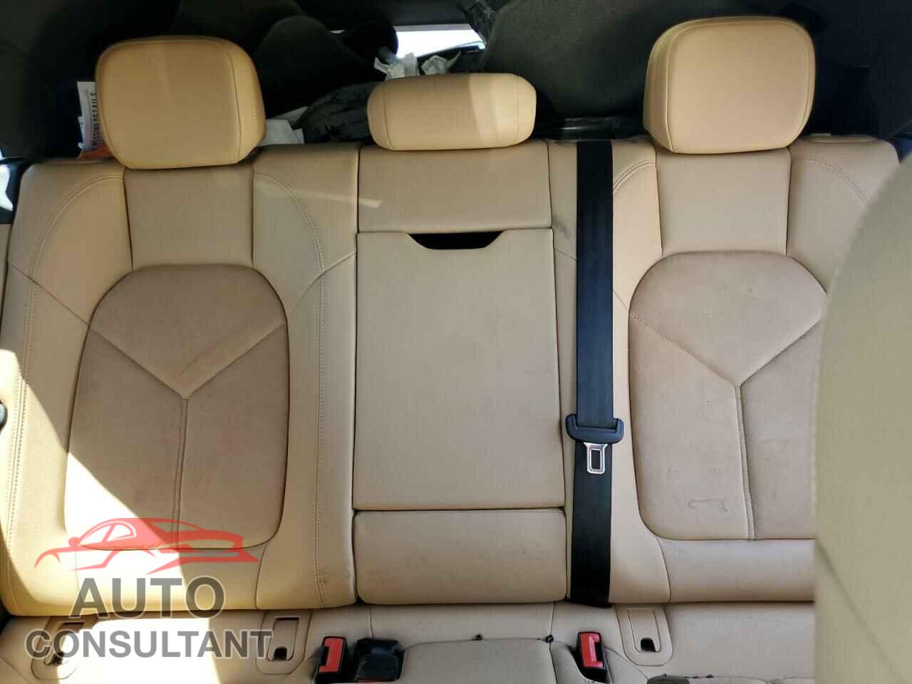 PORSCHE MACAN 2018 - WP1AA2A55JLB06563