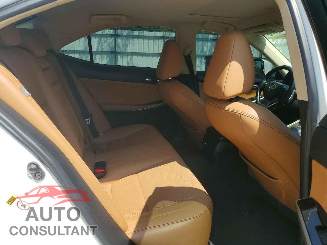 LEXUS IS 2015 - JTHBF1D29F5054464