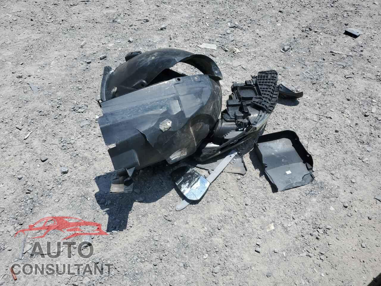 FORD ESCAPE 2017 - 1FMCU0GD4HUC63070