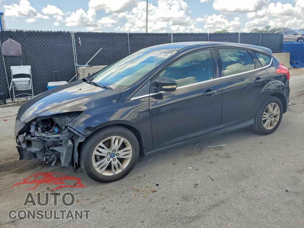 FORD FOCUS 2012 - 1FAHP3M28CL295689