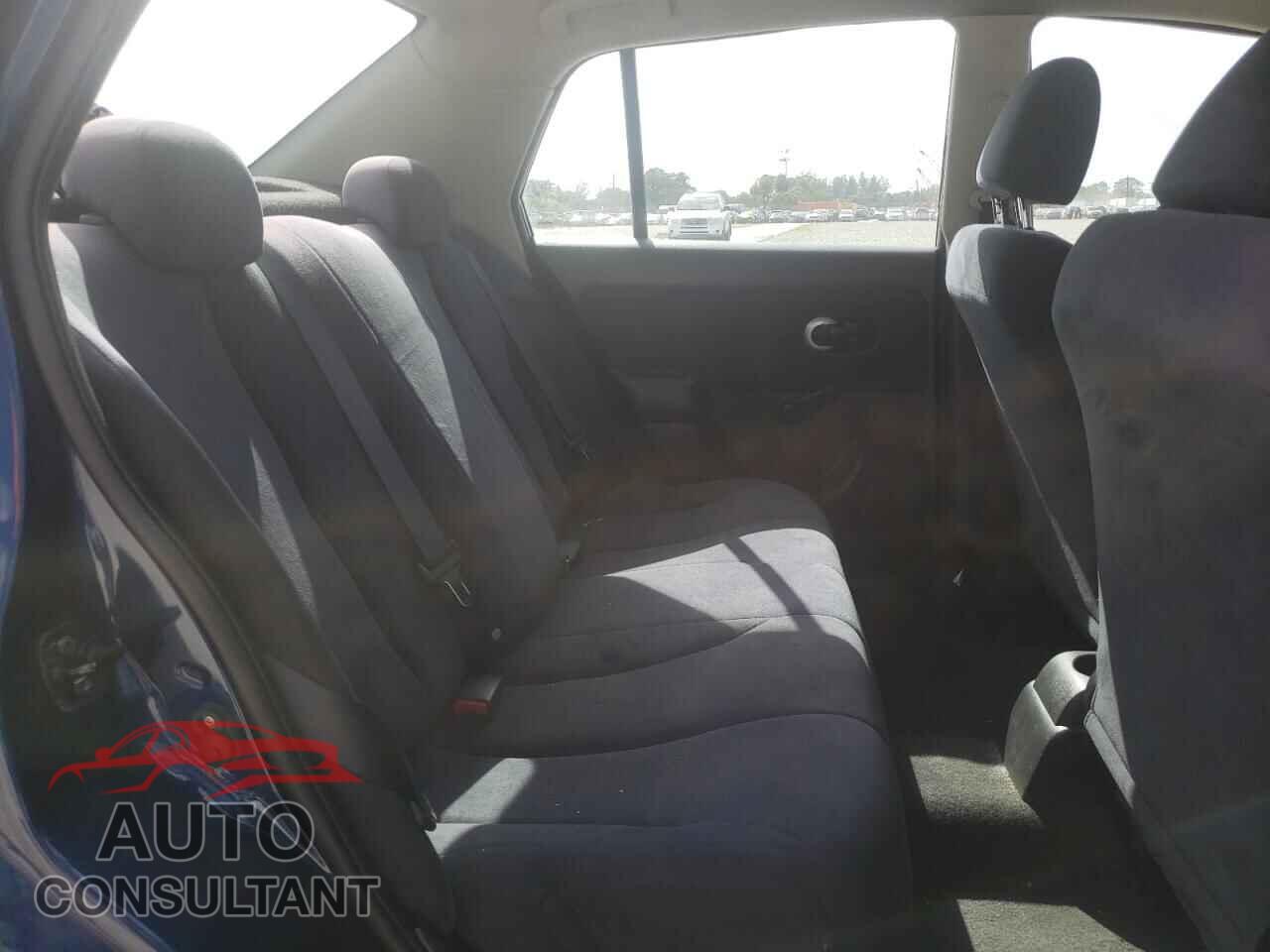 NISSAN VERSA 2011 - 3N1CC1AP4BL410380
