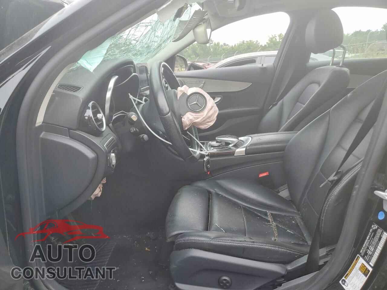 MERCEDES-BENZ C-CLASS 2016 - 55SWF4KB3GU098532