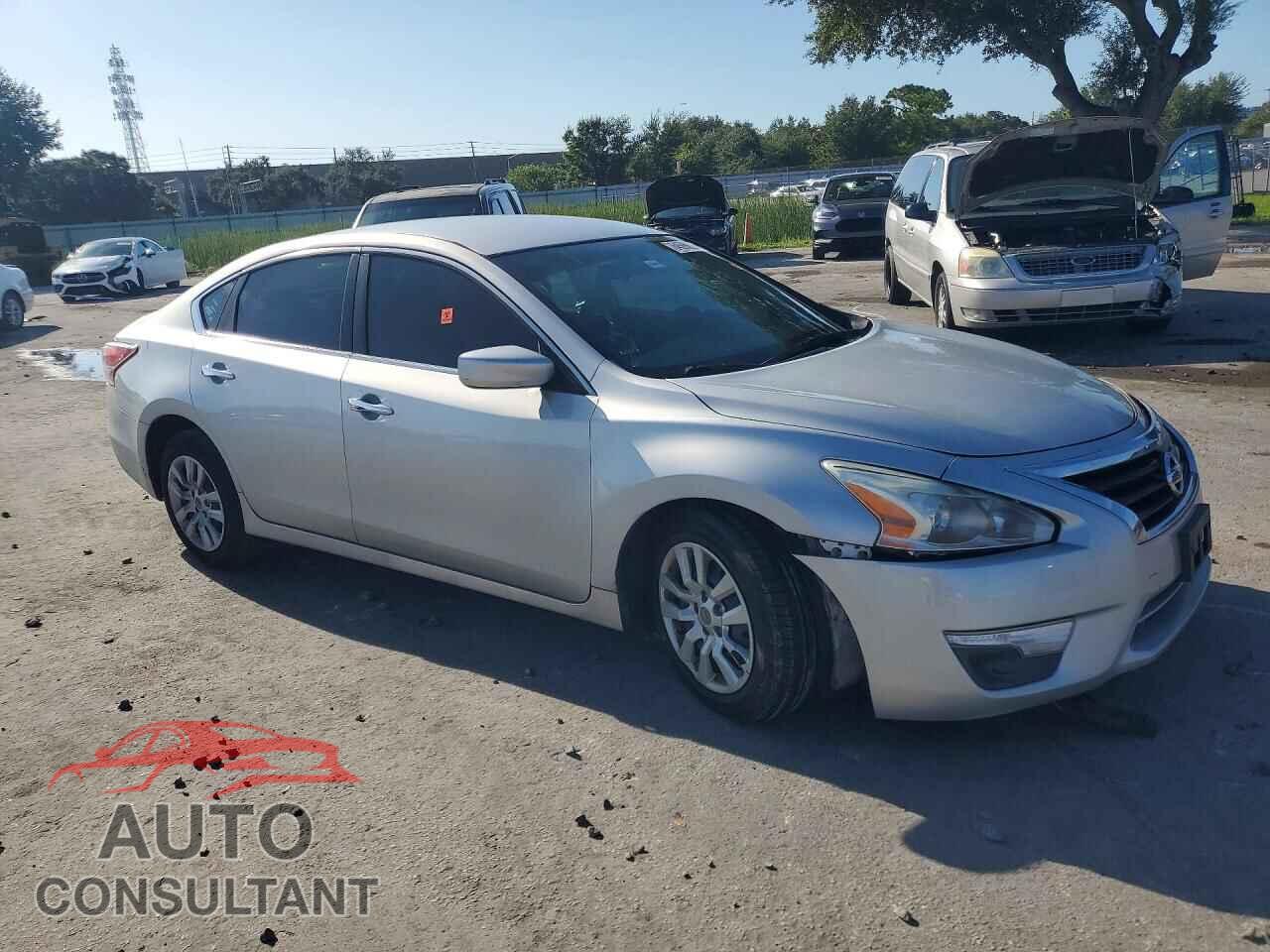 NISSAN ALTIMA 2013 - 1N4AL3AP8DC913916