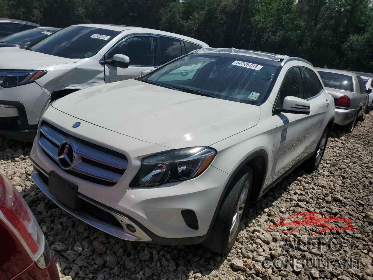 MERCEDES-BENZ GLA-CLASS 2015 - WDCTG4EB9FJ131824