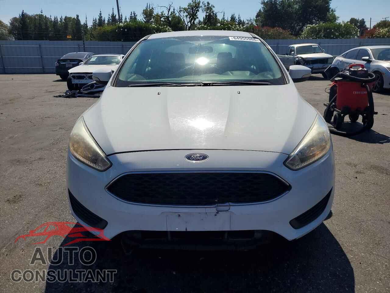 FORD FOCUS 2017 - 1FADP3F29HL216517