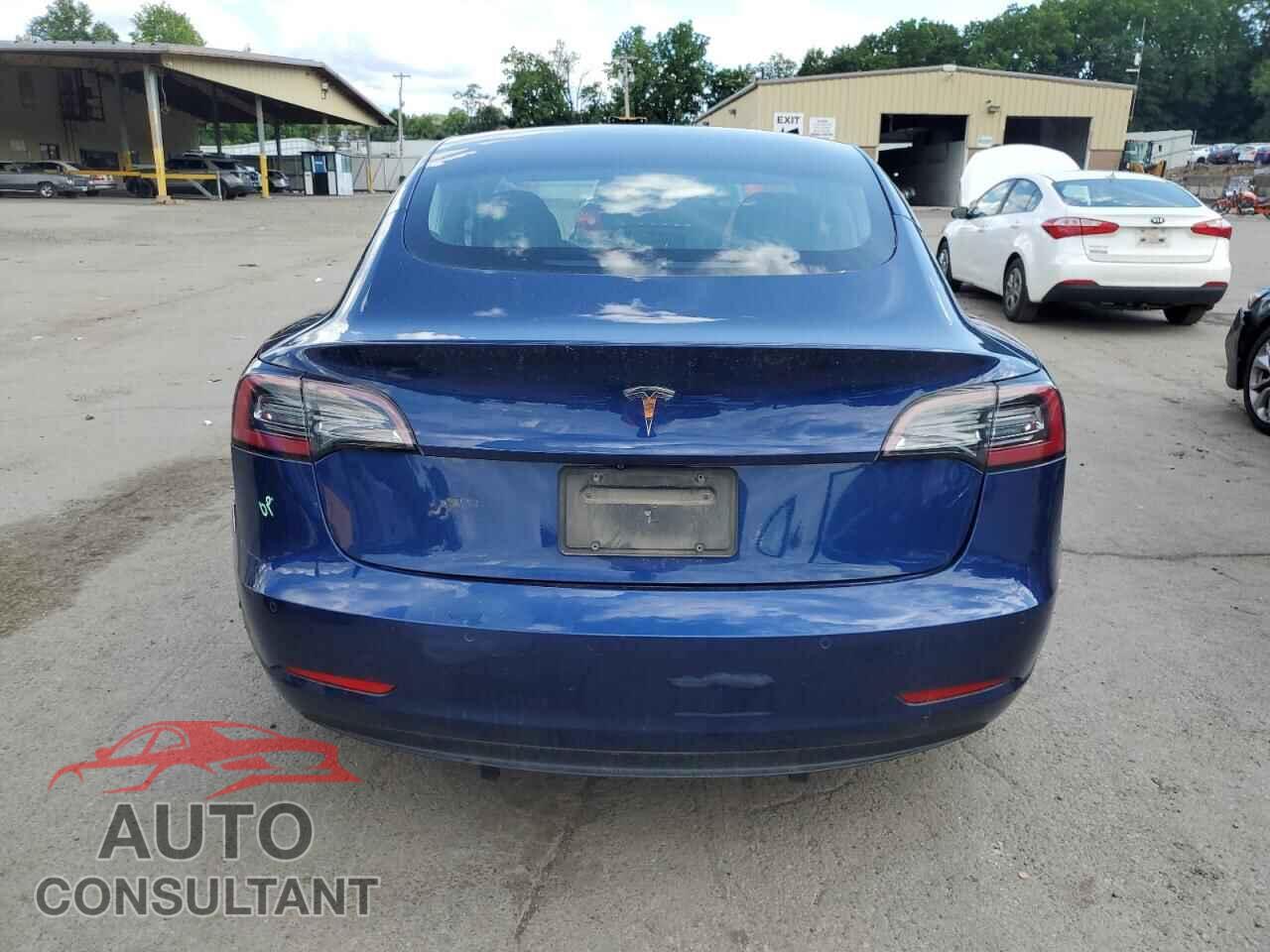 TESLA MODEL 3 2019 - 5YJ3E1EA3KF299638