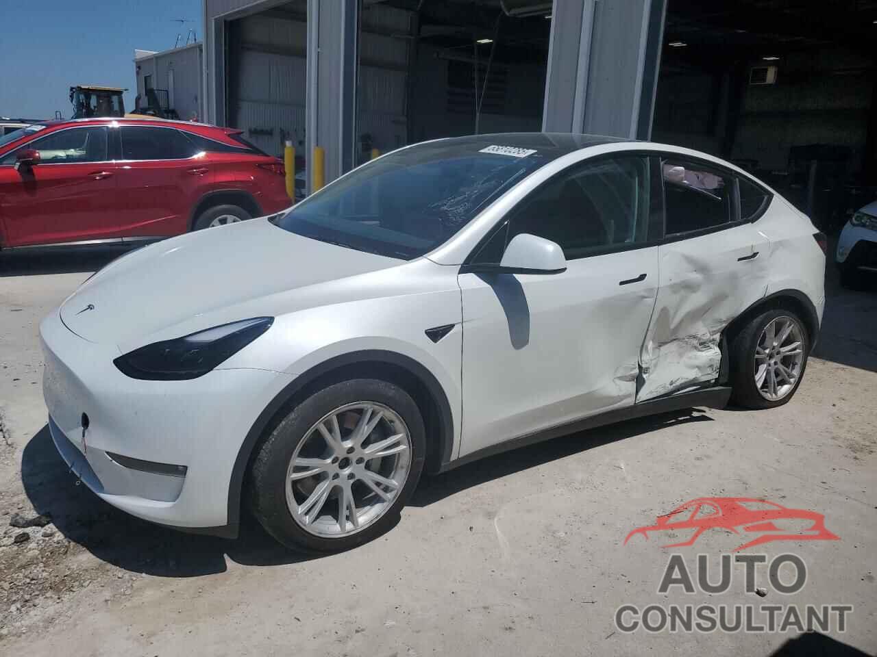 TESLA MODEL Y 2023 - 7SAYGDEE3PF808853