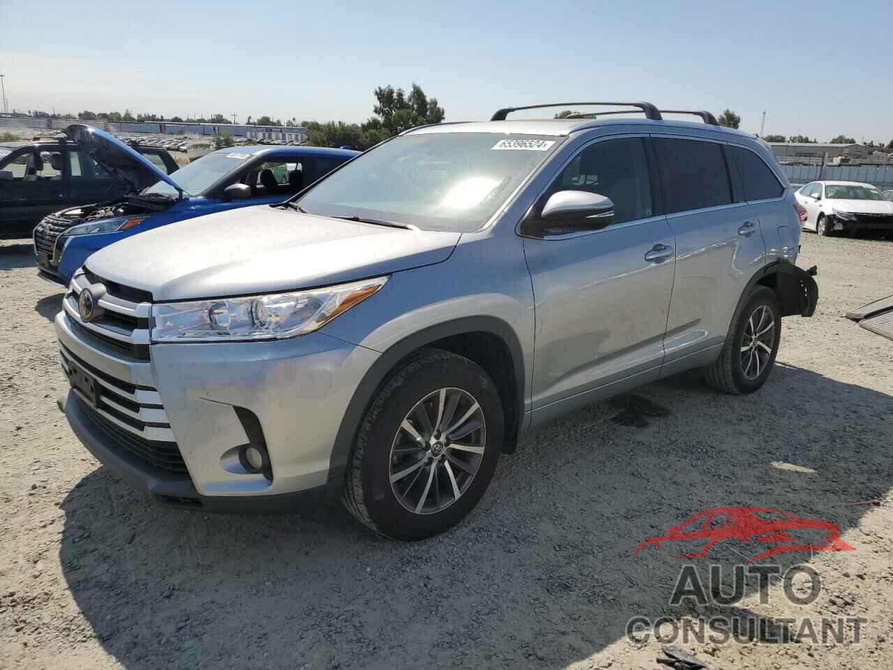 TOYOTA HIGHLANDER 2017 - 5TDJZRFH1HS450471