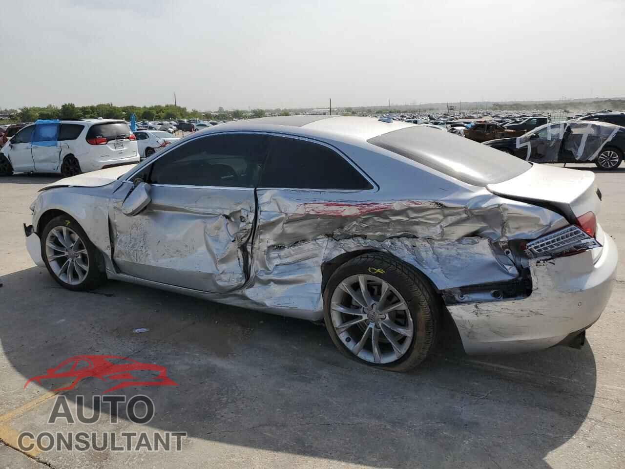 AUDI A5 2014 - WAULFAFR4EA005496