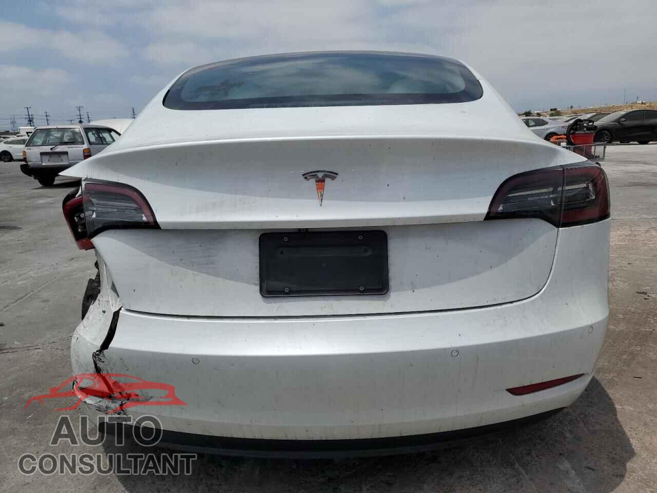 TESLA MODEL 3 2021 - 5YJ3E1EA2MF873259