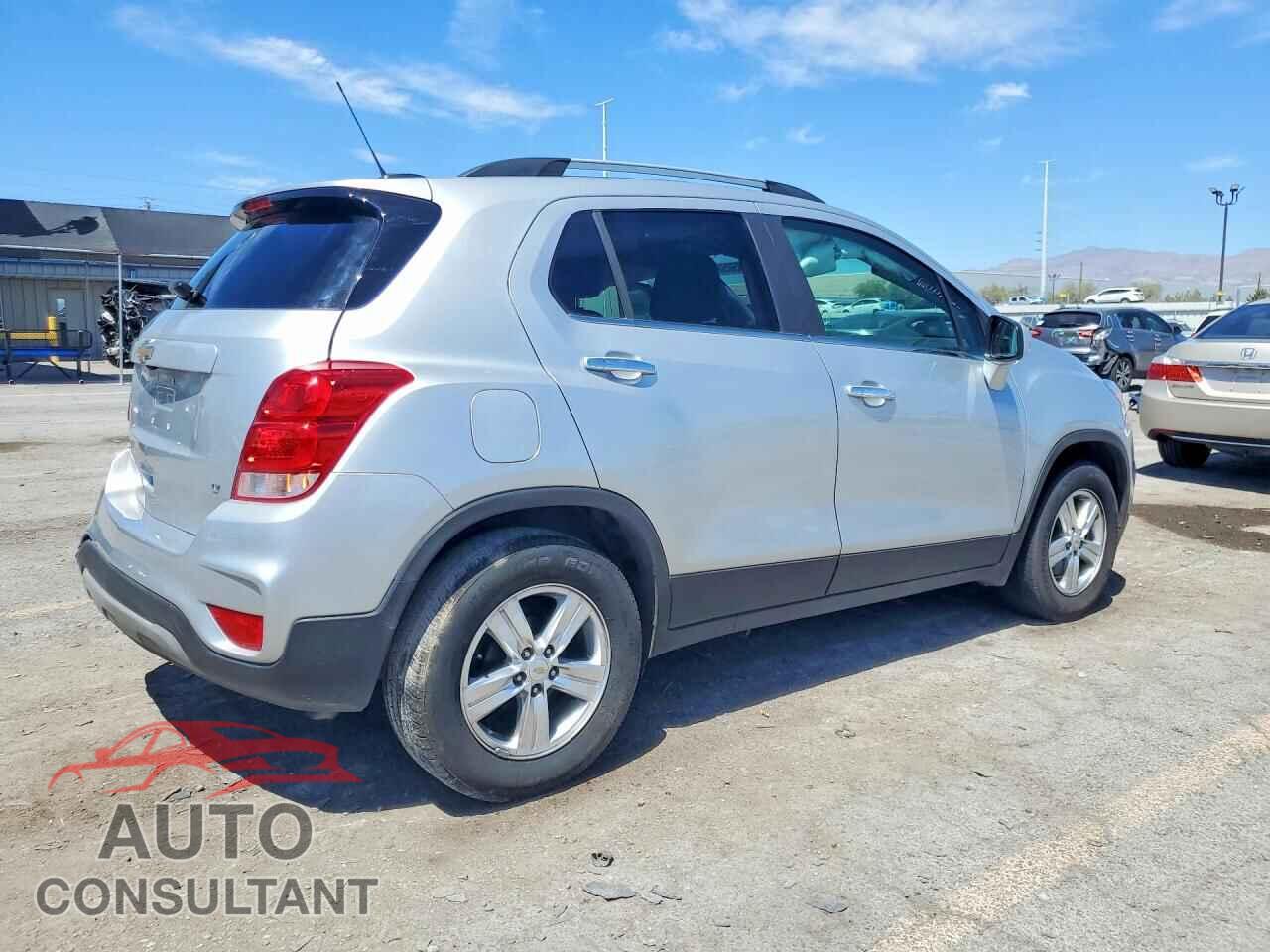 CHEVROLET TRAX 2018 - KL7CJLSB2JB617171