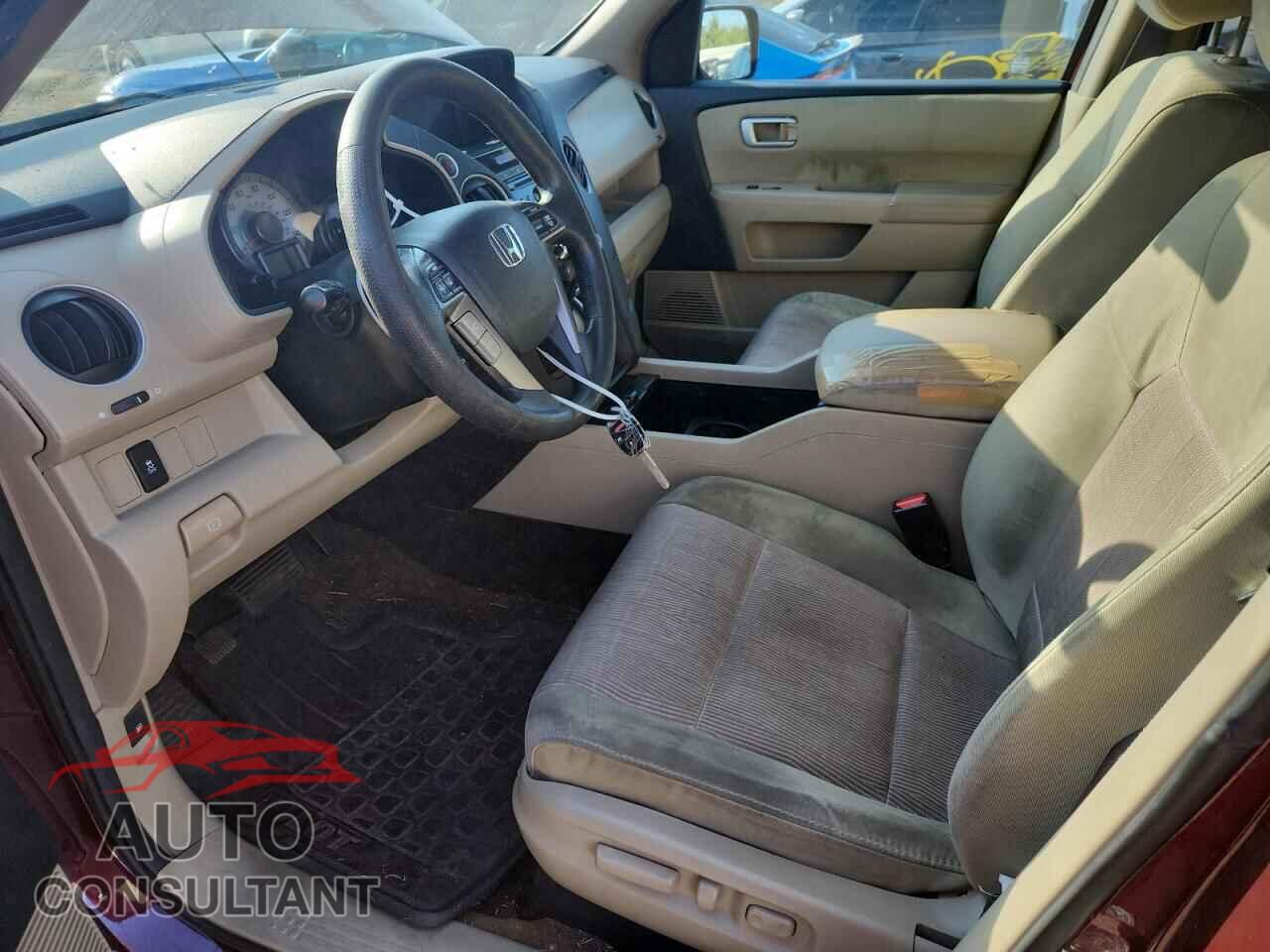 HONDA PILOT 2013 - 5FNYF4H49DB079028