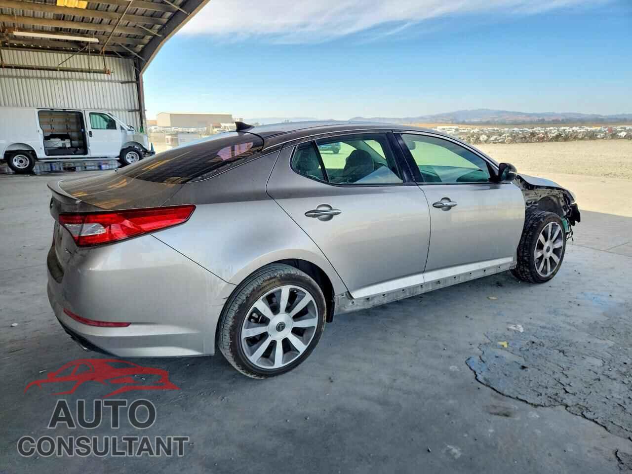 KIA OPTIMA 2012 - 5XXGR4A67CG077756