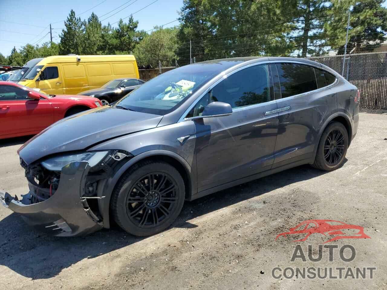 TESLA MODEL X 2017 - 5YJXCDE27HF050124