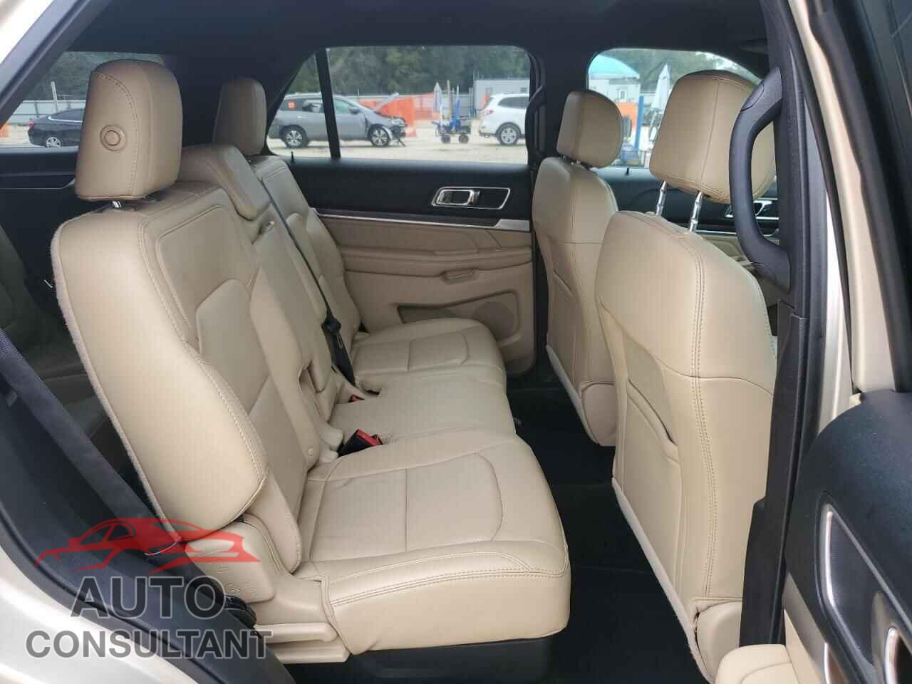 FORD EXPLORER 2017 - 1FM5K7F85HGC02854