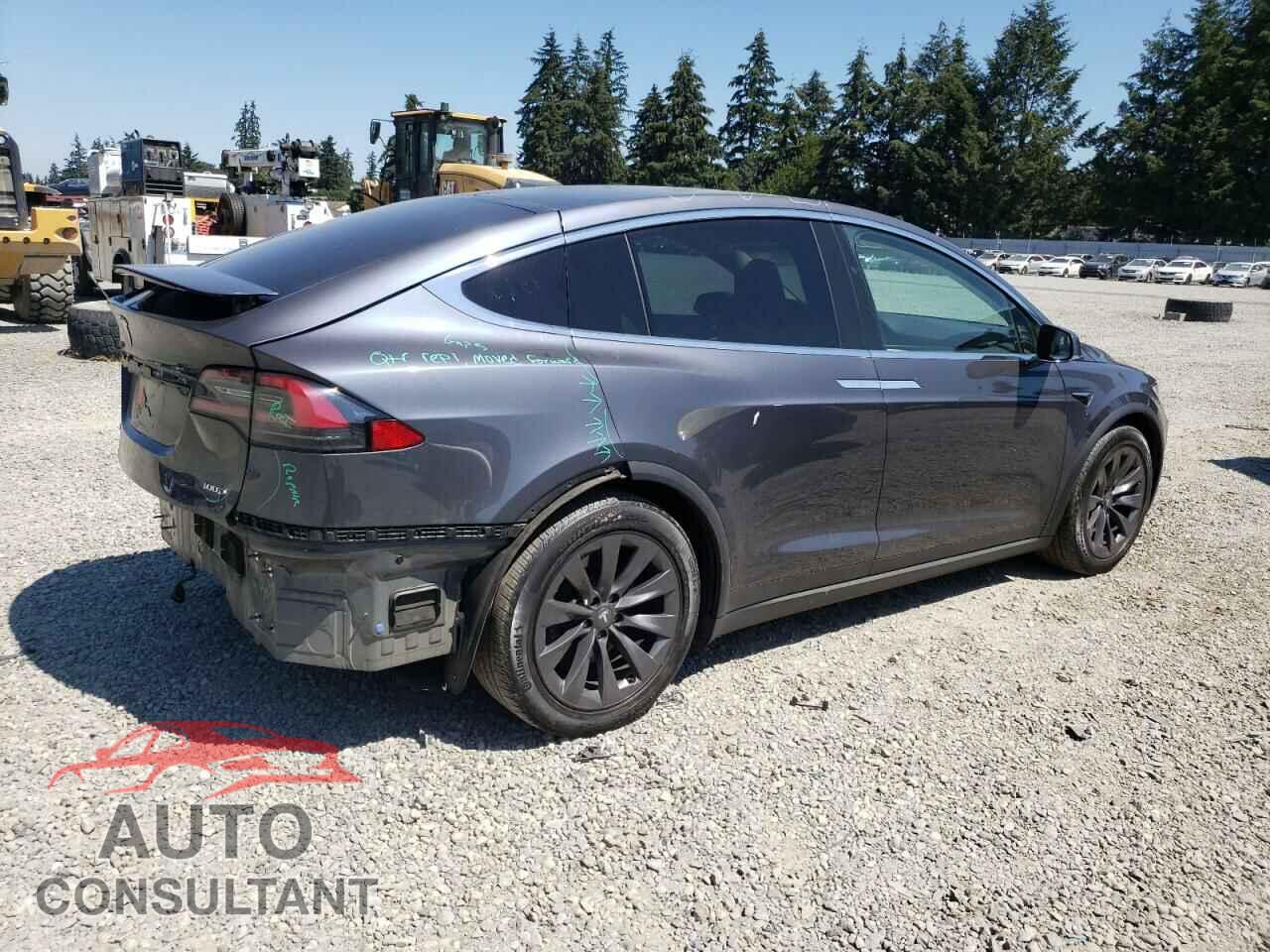 TESLA MODEL X 2018 - 5YJXCDE27JF104690