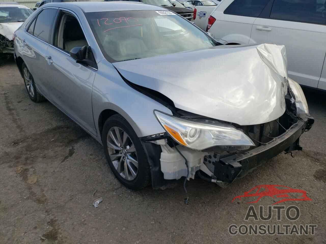 TOYOTA CAMRY 2016 - 4T4BF1FK1GR524087