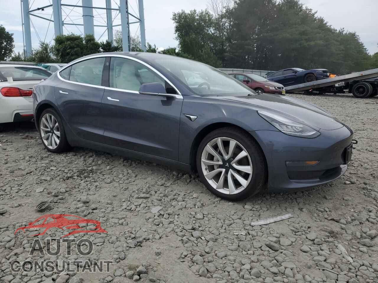 TESLA MODEL 3 2019 - 5YJ3E1EB0KF195620