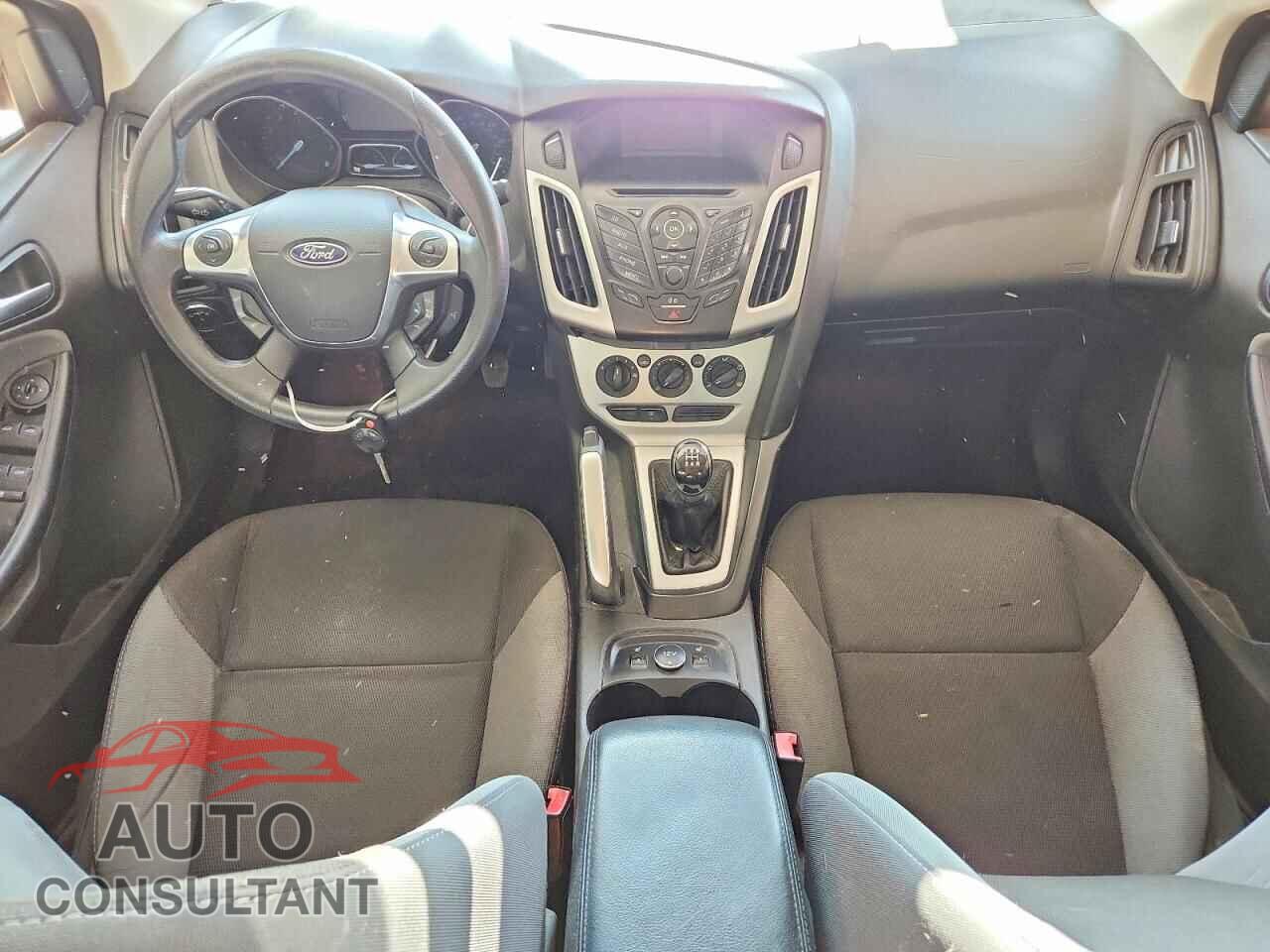 FORD FOCUS 2013 - 1FADP3F20DL184227