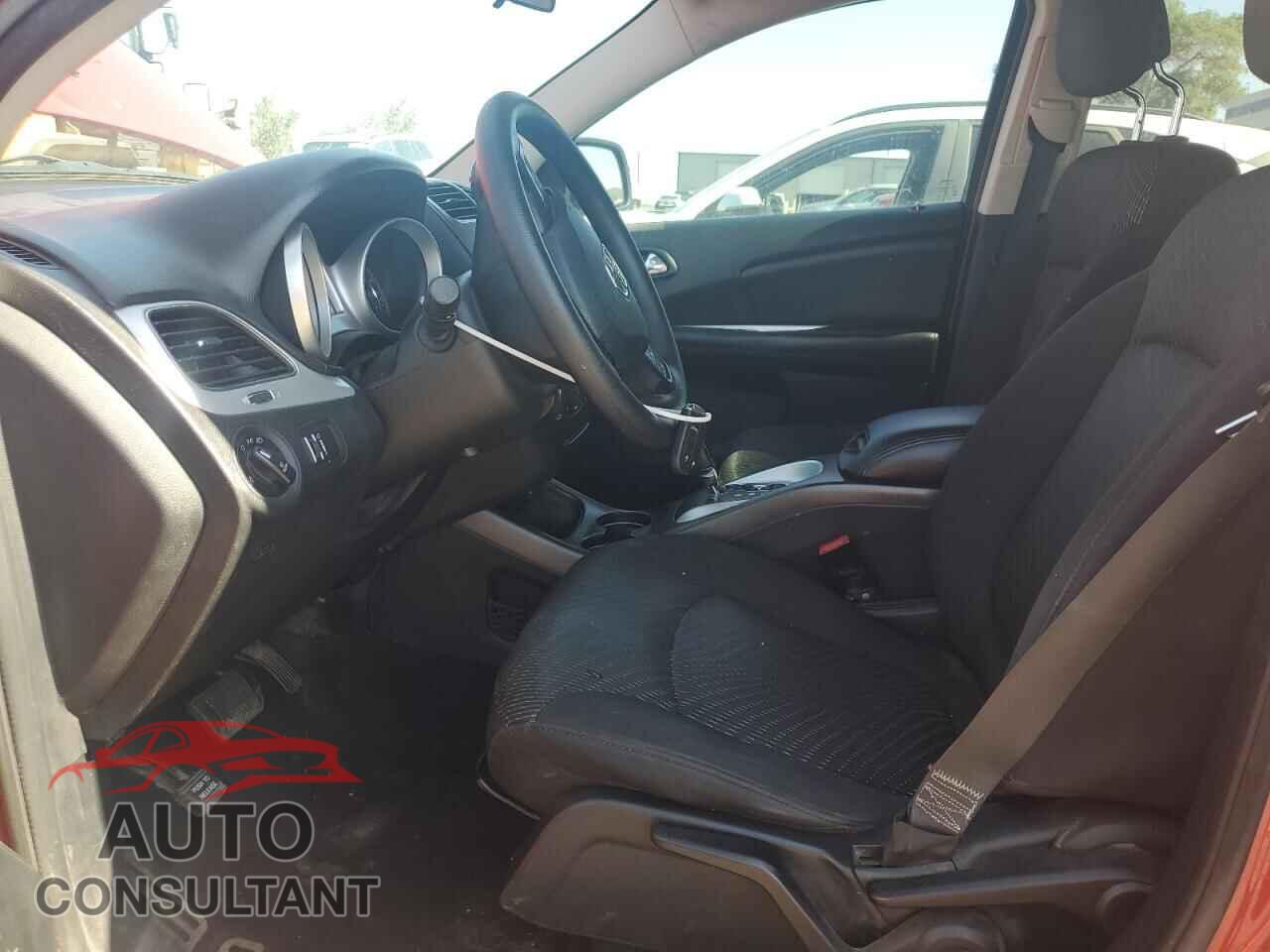 DODGE JOURNEY 2015 - 3C4PDCBB8FT535401