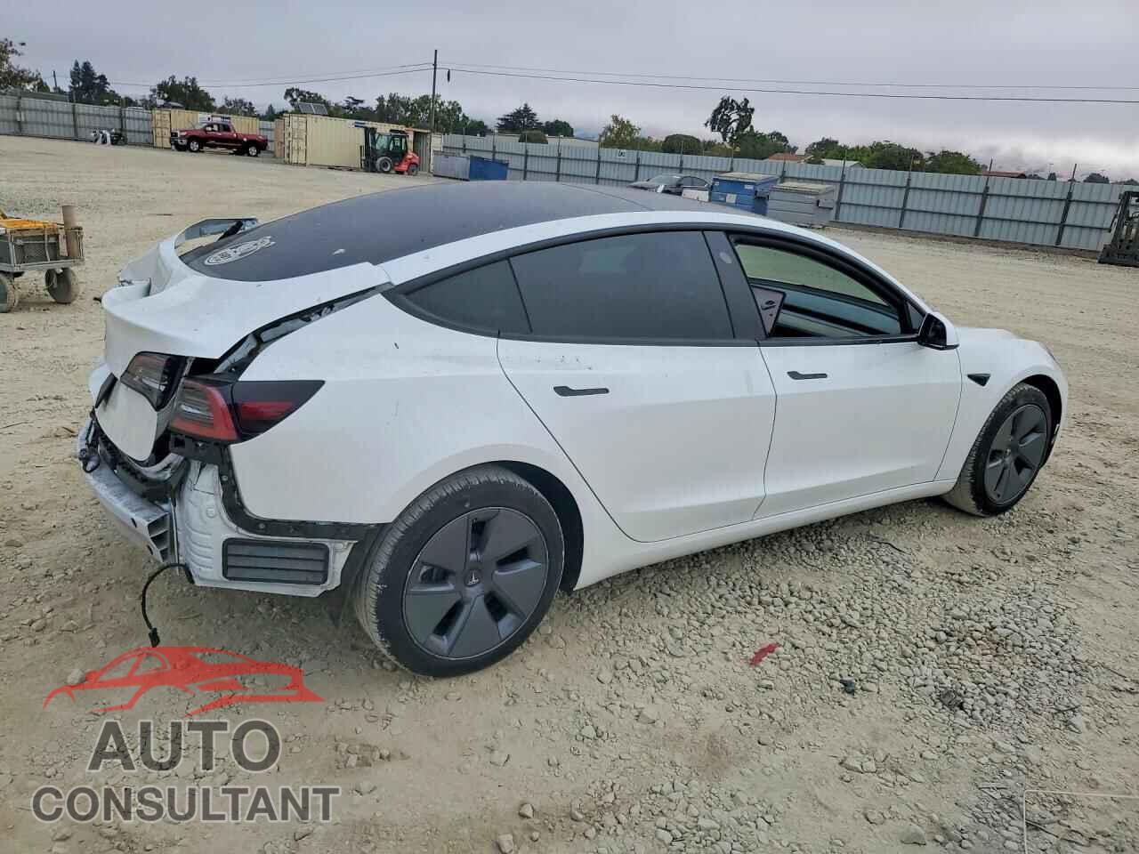 TESLA MODEL 3 2022 - 5YJ3E1EAXNF249775