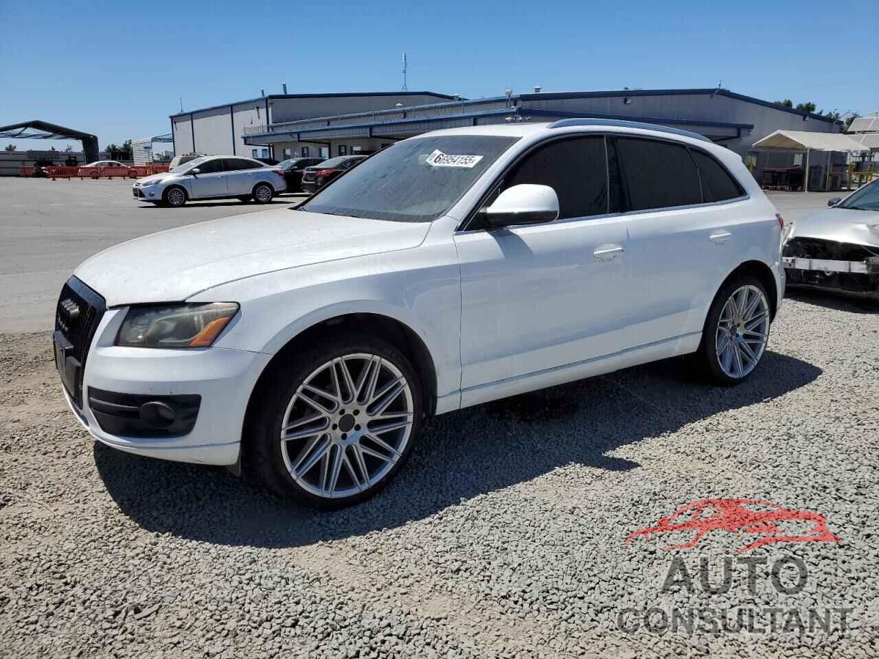 AUDI Q5 2011 - WA1LFAFPXBA091050