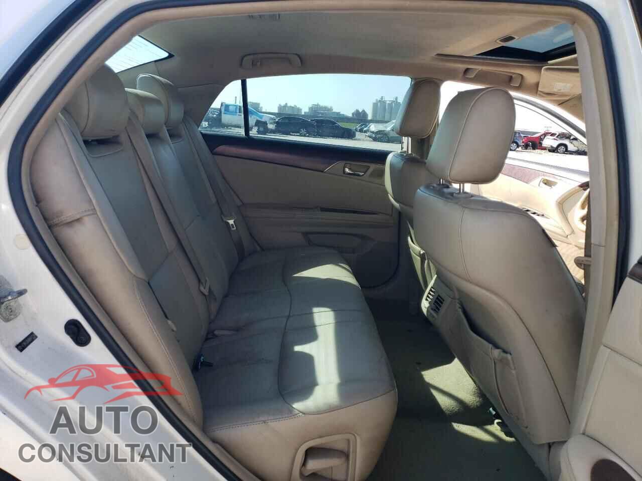 TOYOTA AVALON 2011 - 4T1BK3DB4BU413384
