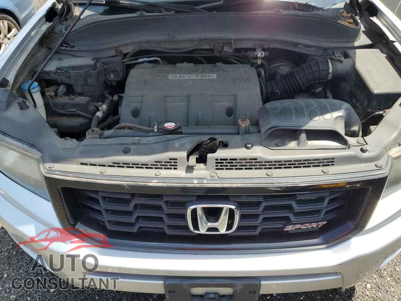 HONDA RIDGELINE 2013 - 5FPYK1F79DB005980