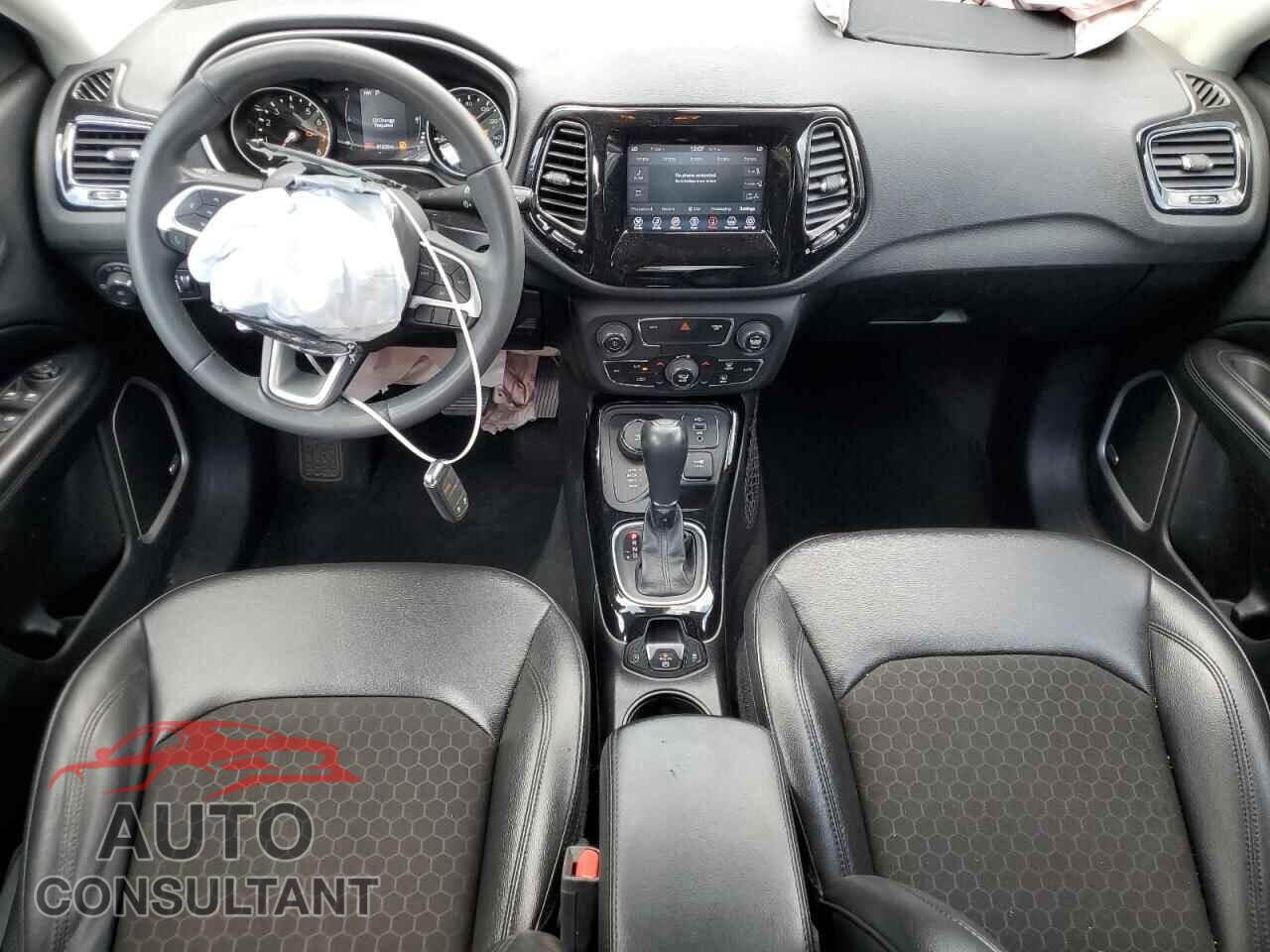 JEEP COMPASS 2021 - 3C4NJDBB9MT603577