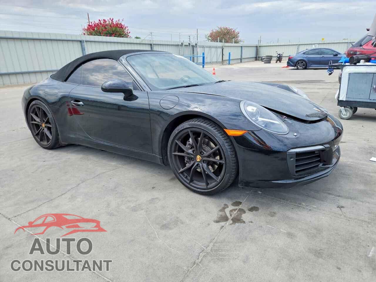PORSCHE 911 2017 - WP0CA2A90HS141234