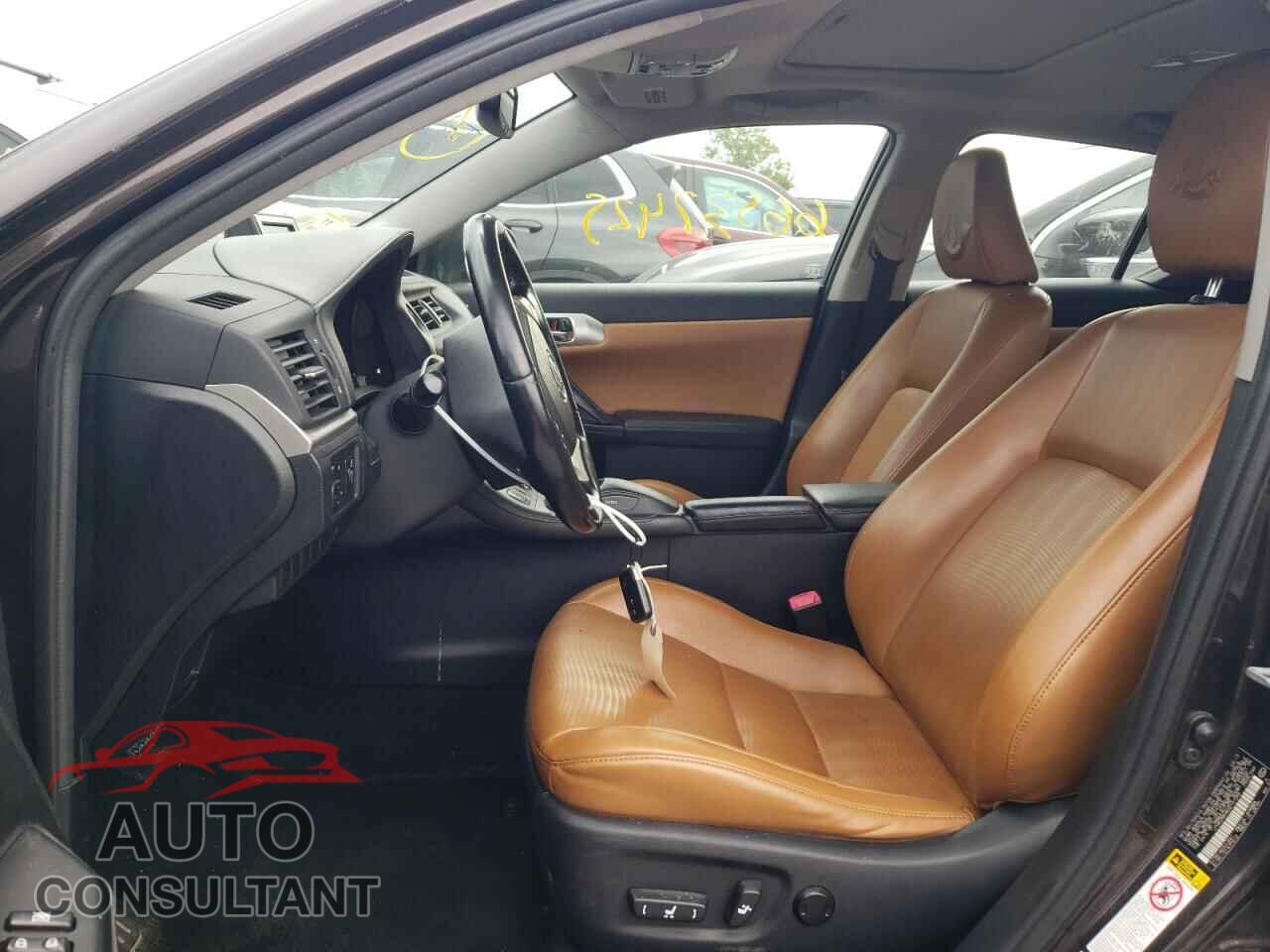 LEXUS CT 200 2013 - JTHKD5BH6D2141046