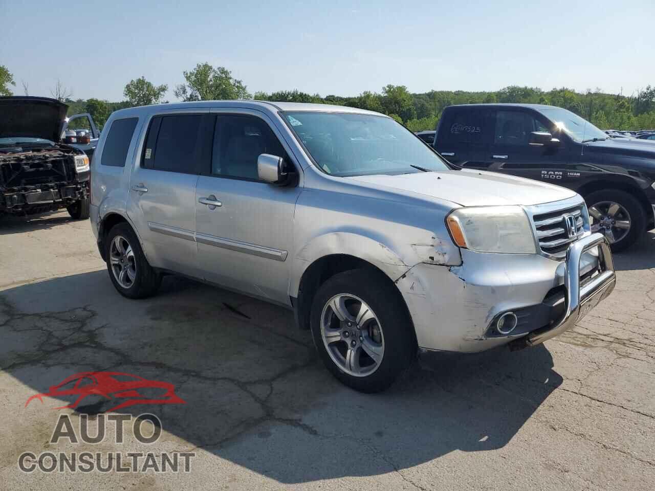 HONDA PILOT 2015 - 5FNYF4H37FB072668