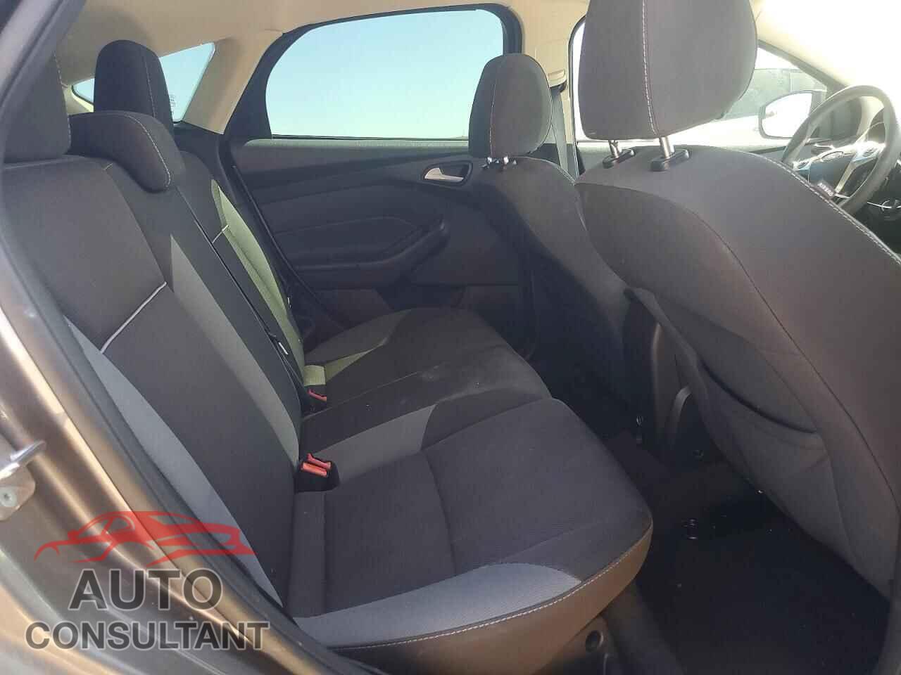 FORD FOCUS 2013 - 1FADP3K25DL245044