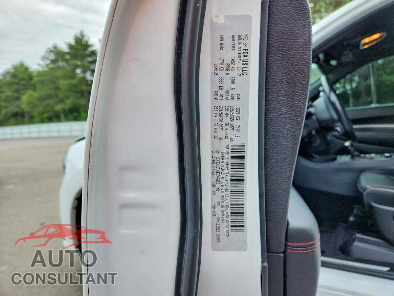 DODGE DURANGO 2018 - 1C4SDJCTXJC247650