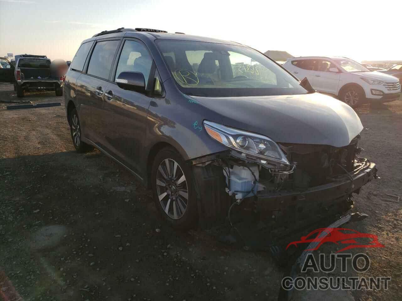 TOYOTA SIENNA 2018 - 5TDYZ3DCXJS920344