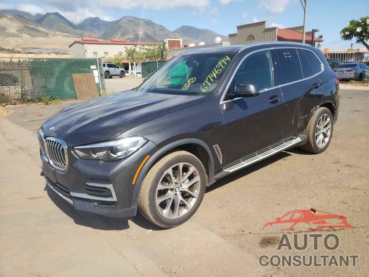 BMW X5 2023 - 5UXCR6C08P9N48284