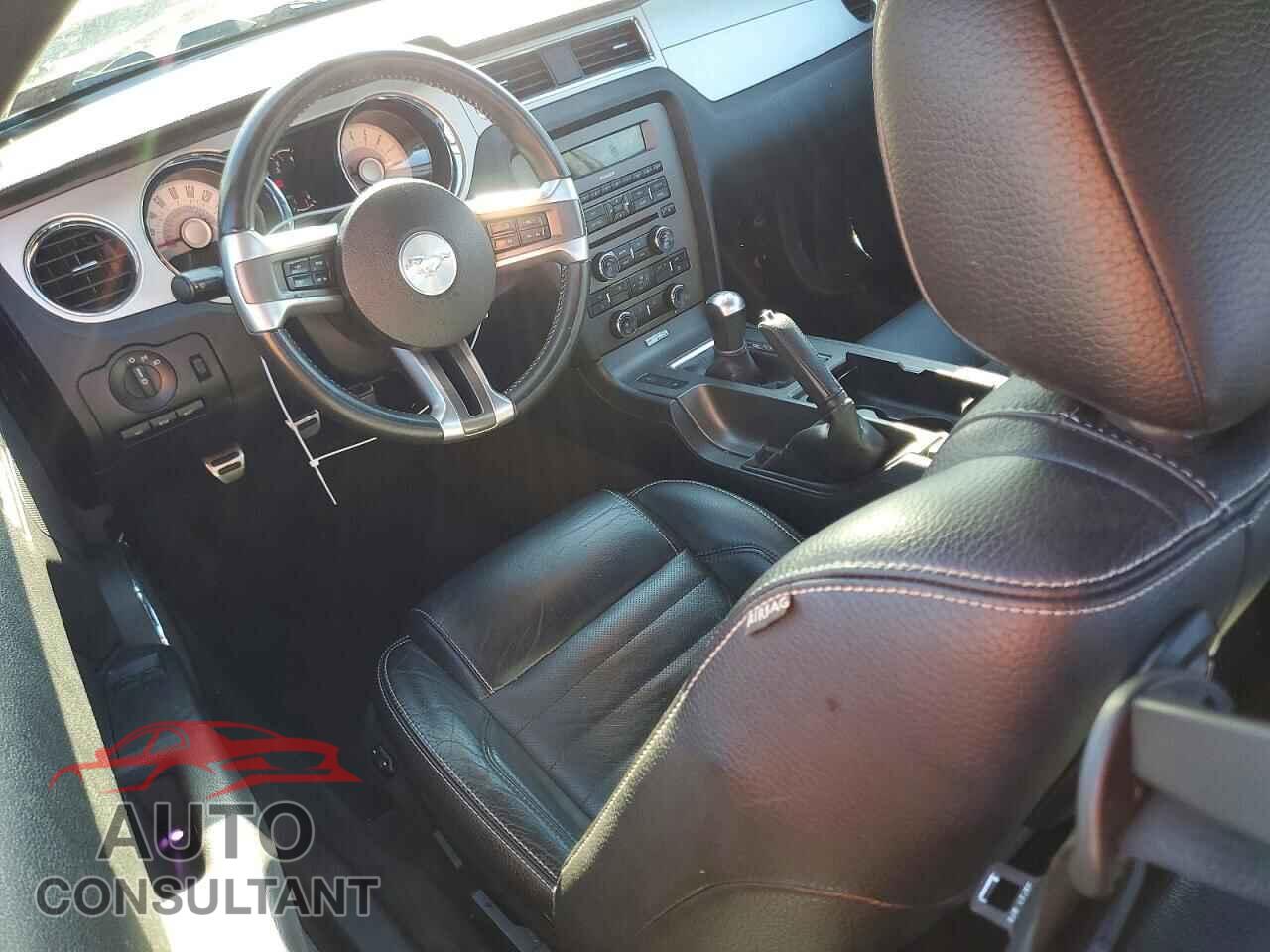 FORD MUSTANG 2012 - 1ZVBP8AM2C5213962