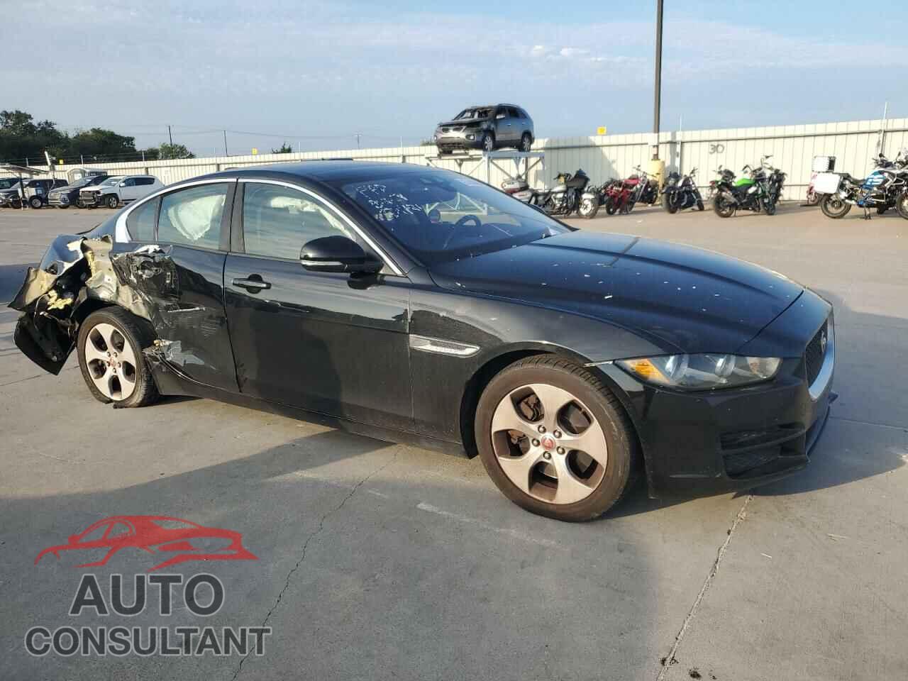 JAGUAR XE 2017 - SAJAR4BG7HA969152